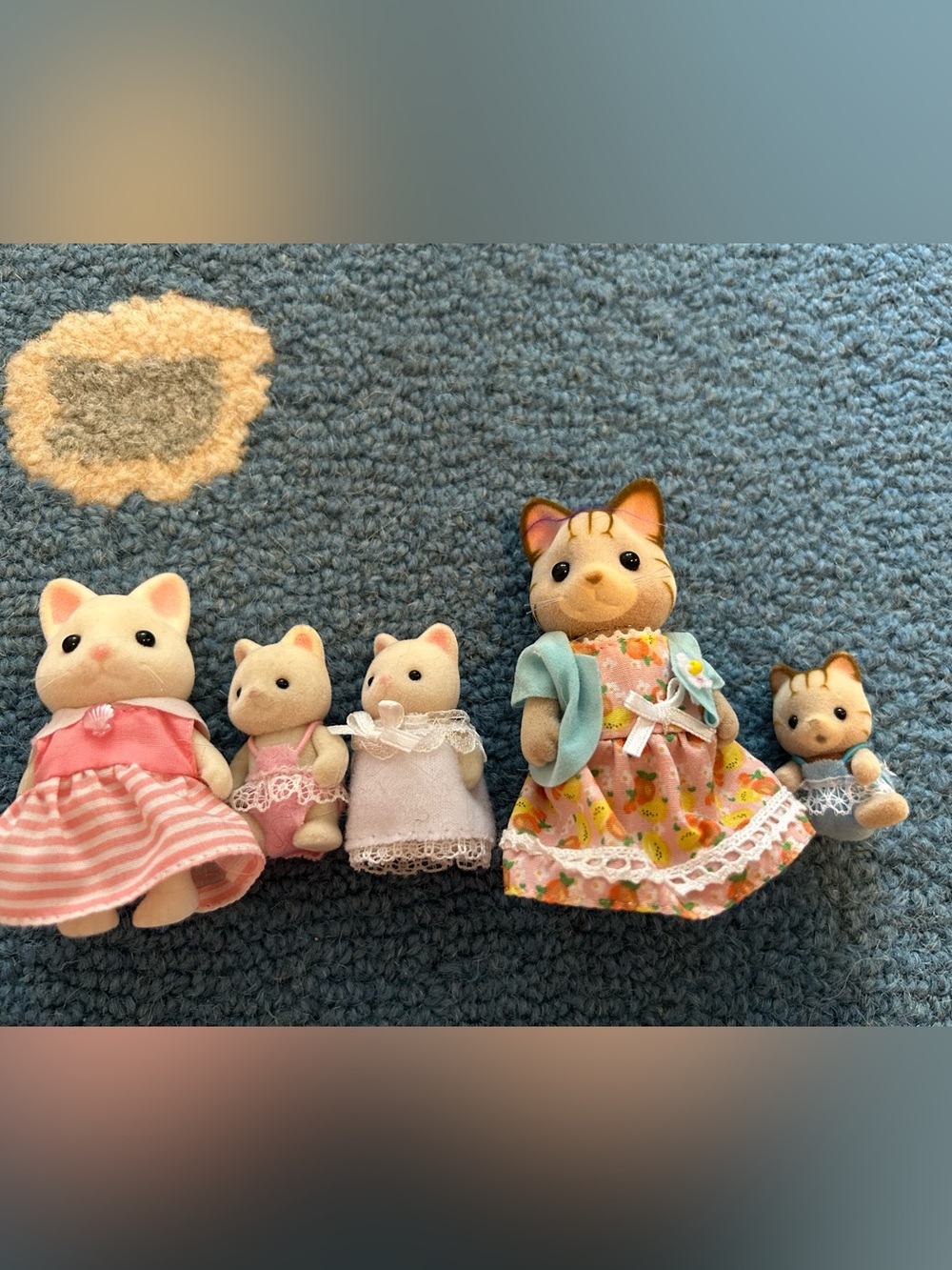 Calico Critters set of cats - cream and brown with stripes.